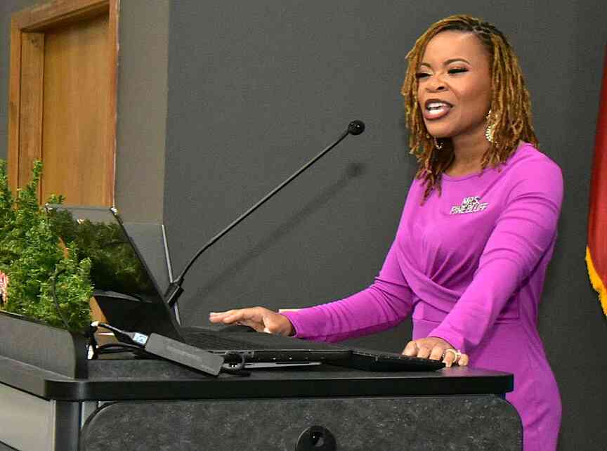 Pine Bluff woman named Mrs. Arkansas 2025, focuses on elevating mothers