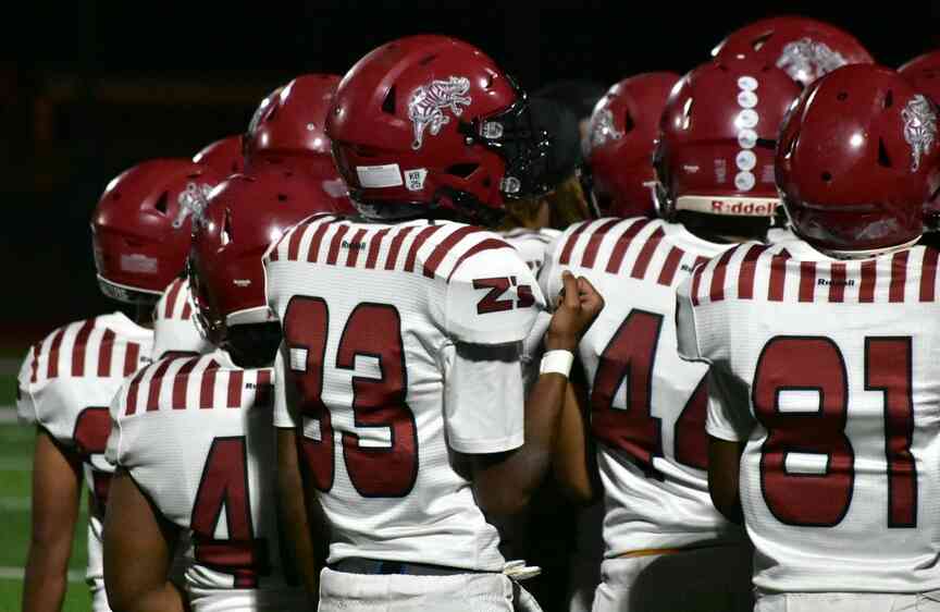 Camden Fairview edges Pine Bluff in final 66 seconds, 26-22