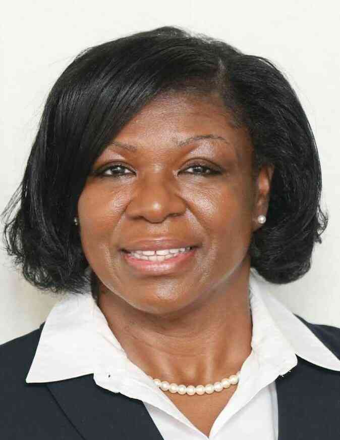 Compton to run for circuit clerk