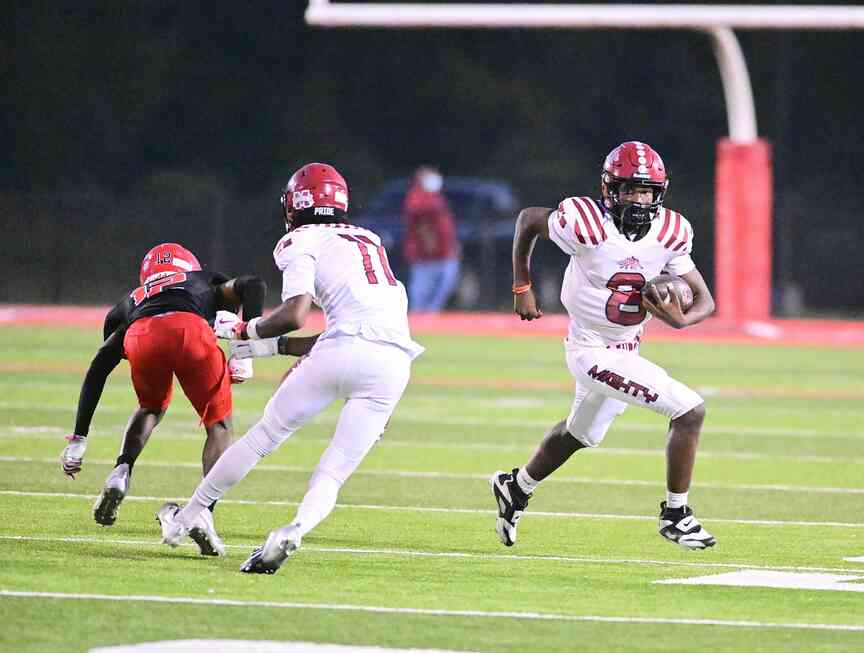 Pine Bluff struggles with Hornets’ defense, falls 21-7 at Maumelle