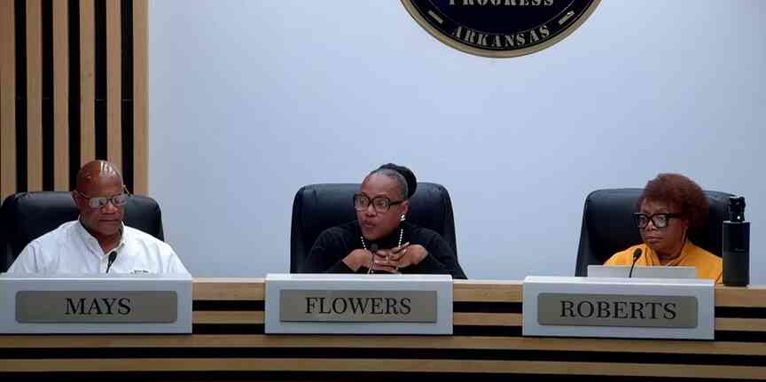 Pine Bluff City Council meets, lauds Police Department’s accreditation