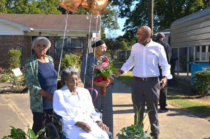 Community celebrates 111th birthday of Eudora’s Ida Newbill, Arkansas’ oldest living person