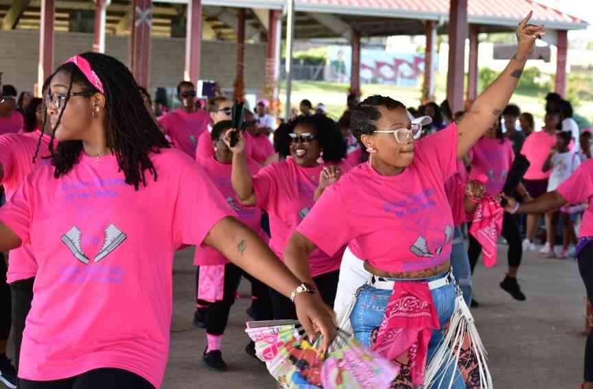 11th Breast Cancer 2K honors fallen, survivors