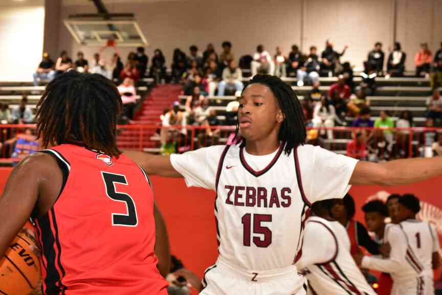 Span debuts with 28 in Titans’ 63-47 win over Zebras