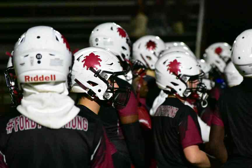 FOOTBALL PLAYOFFS: Fordyce earns home semifinal berth after beating Mayflower, 28-14
