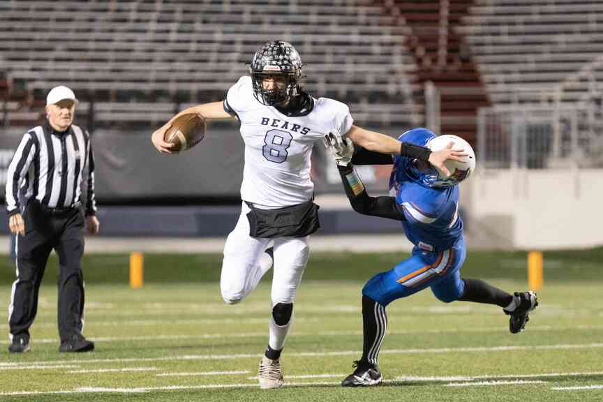 FOOTBALL PLAYOFFS: Cedar Ridge beats Woodlawn for 8-man championship