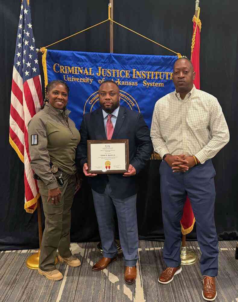 Sergeant with Jefferson County sheriff’s office completes leadership program