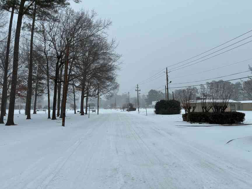 Pine Bluff warming center welcomes 22 patrons during freezing weather