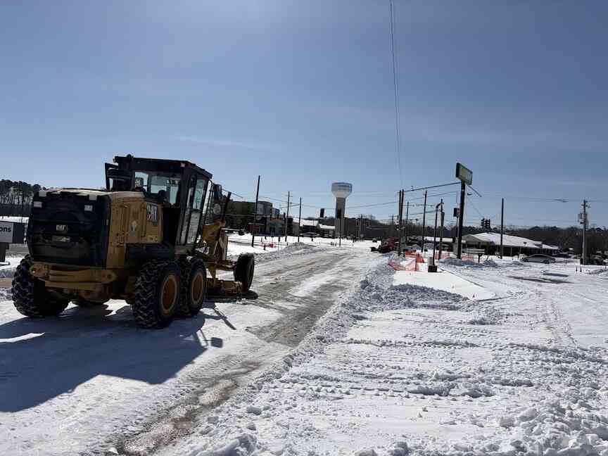 White Hall struck by winter weather