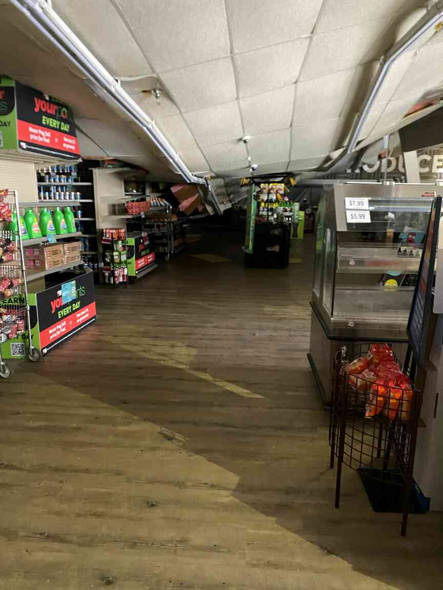 Roof collapses at White Hall Brookshire’s