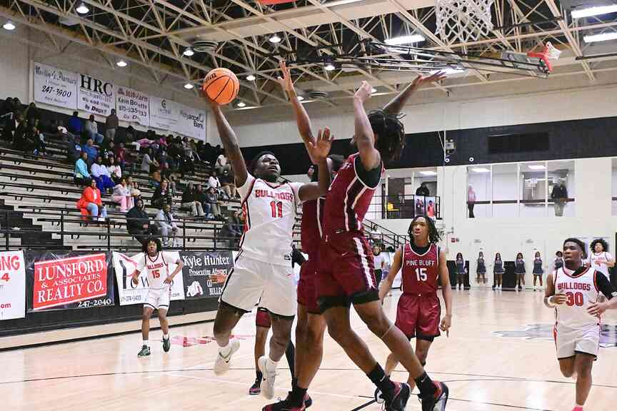 Hope’s shot lifts White Hall past Pine Bluff