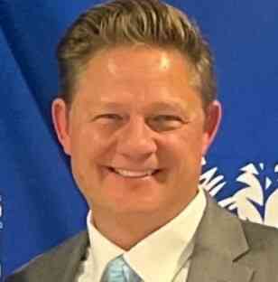 White Hall hires Jacksonville principal as assistant superintendent