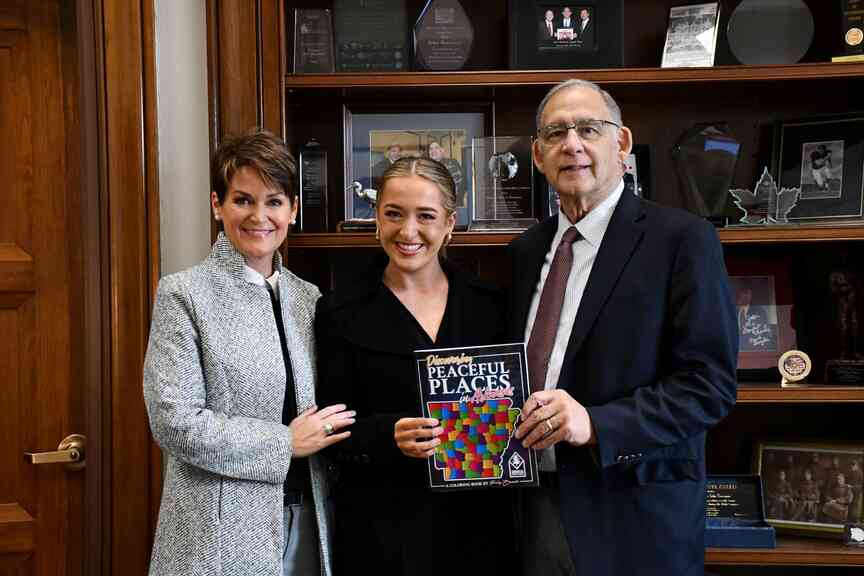 Boozman meets with White Hall High School student