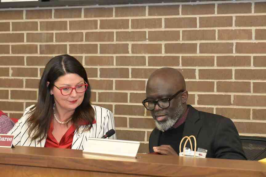 Pine Bluff School District board elects new president